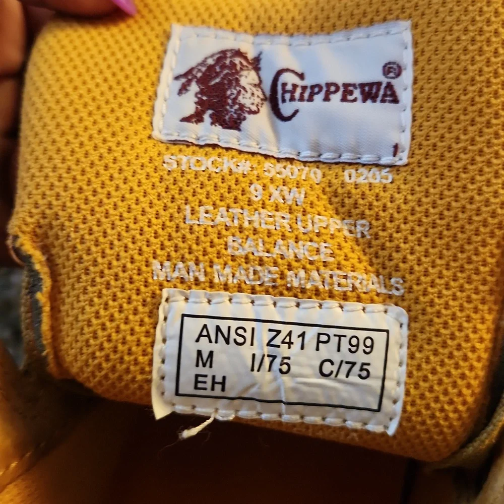 Chippewa Men's Tan Boots 9 XW